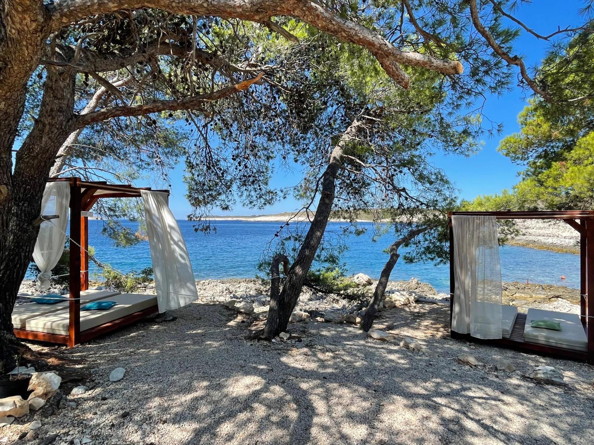 Apartments Sunny Elza Hvar Town Exterior foto